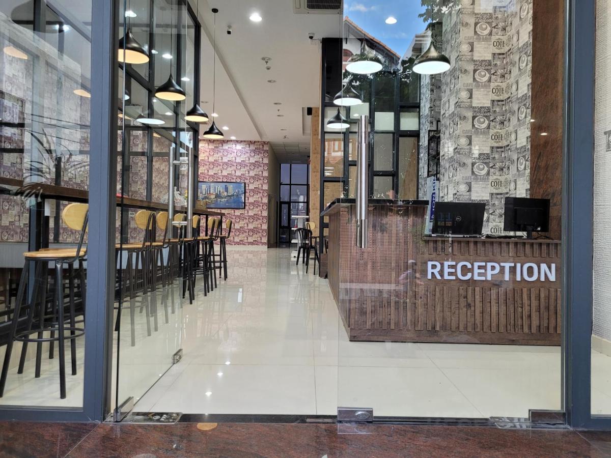 The Victory Airport Hotel Ho Chi Minh City Exterior photo